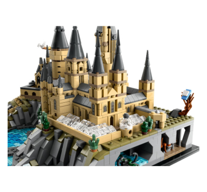 LEGO Конструктор LEGO Harry Potter Замок і територія Гоґвортсу 2660 деталей (76419)