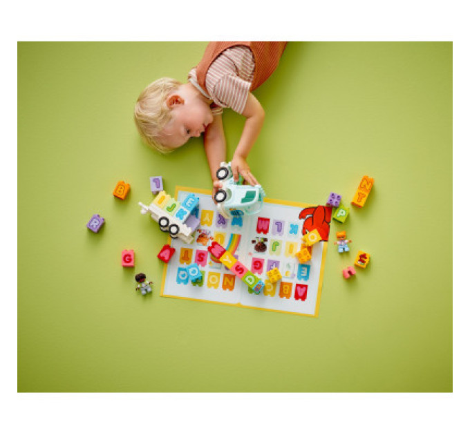 LEGO Конструктор LEGO DUPLO Town Вантажівка з абеткою 36 деталей (10421)