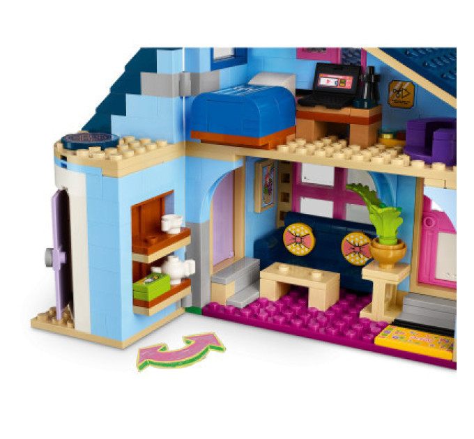 LEGO Конструктор LEGO Friends Родинні будинки Оллі й Пейслі 1126 деталей (42620)