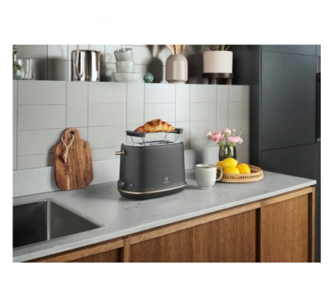 Electrolux Тостер Electrolux E7T1-6BP