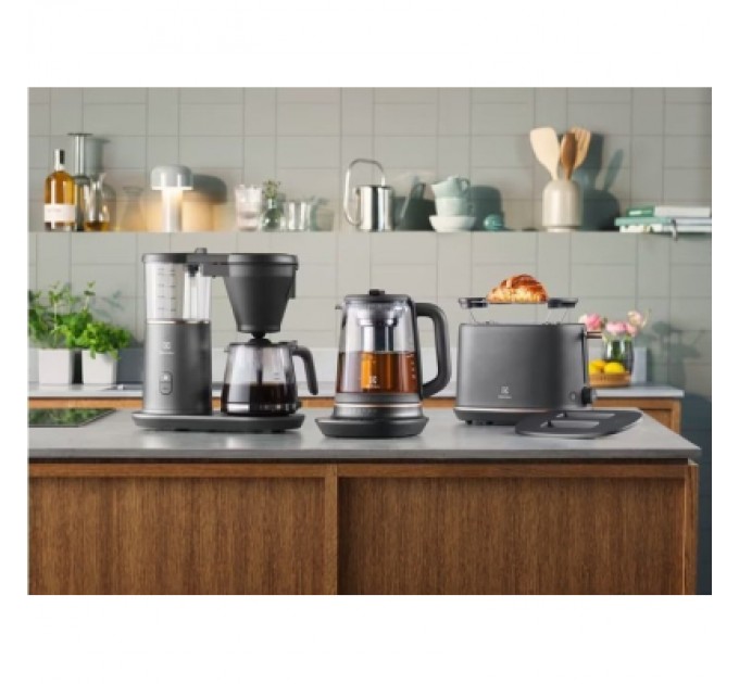 Electrolux Тостер Electrolux E7T1-6BP