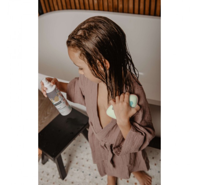 Suavinex Набір для догляду за дитиною Suavinex для розчісування волосся дітей від 3 років (спрей 250 мл та розчіска) (308141)