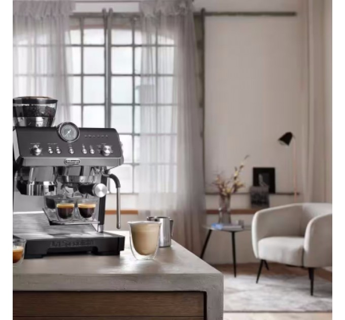 DeLonghi Ріжкова кавоварка еспресо DeLonghi EC 9555 BK