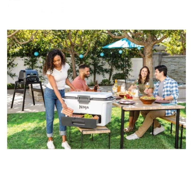 Ninja Термобокс Ninja FrostVault 47L Hard Cooler White (FB151EUWH)