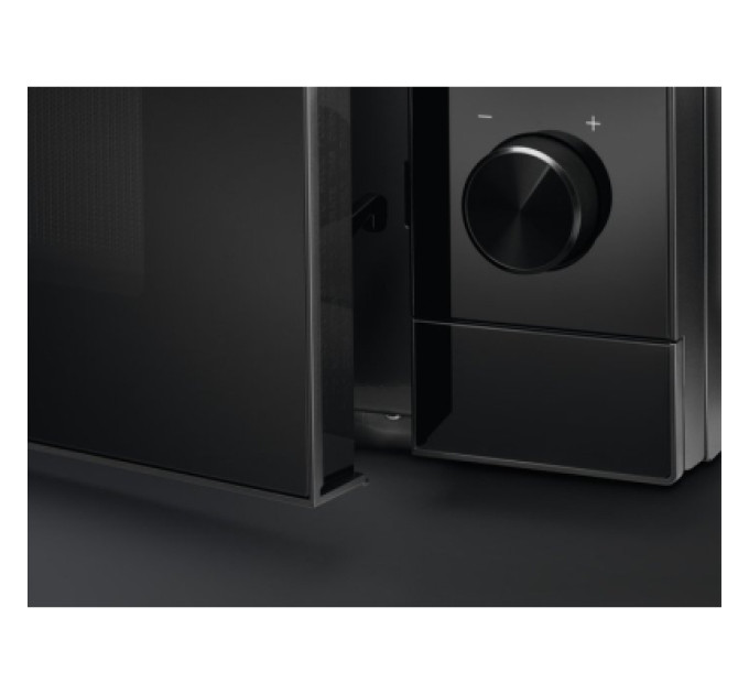 Electrolux Мікрохвильова піч Electrolux EMZ729EMK