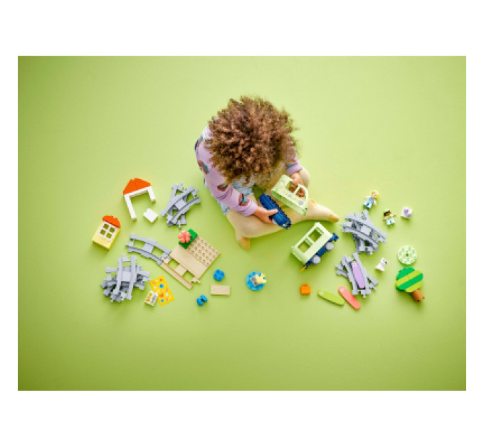 LEGO Конструктор LEGO DUPLO Town Інтерактивний пригодницький потяг (10427)