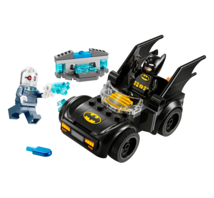 LEGO Конструктор LEGO Super Heroes Бетмен і Бетмобіль проти містера Фріза (76301)