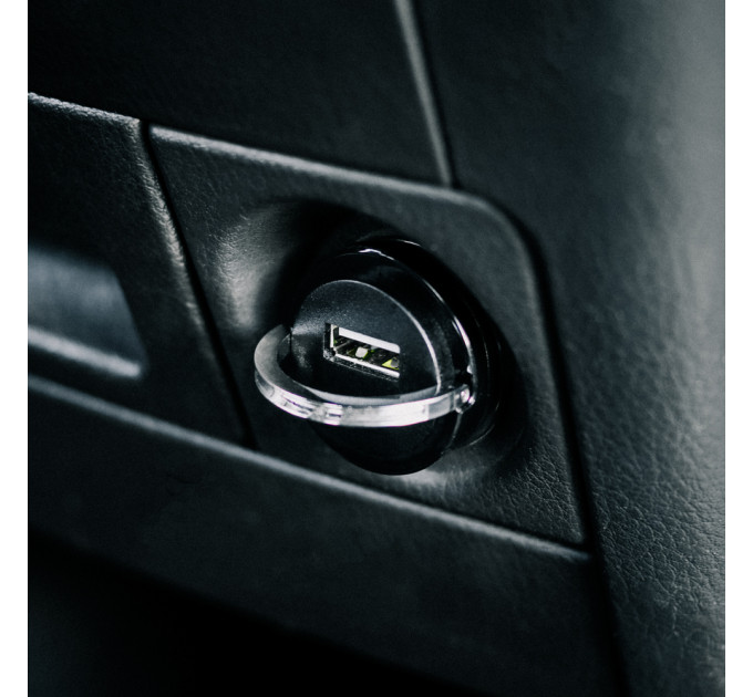 Strax Автомобильное зарядное устройство Strax Car Charger 2.4A Single USB-A Black (4029948595757) Bulk