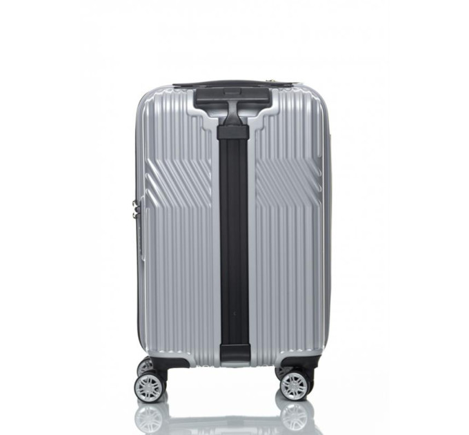 Sumdex Чемодан Sumdex 20" (SWRH-720 MS) серебристый