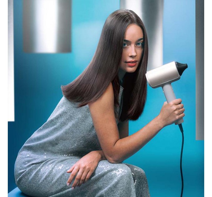 Cecotec Фен Cecotec DryGlam Nano Plasma Black (A01_EU01_100150)