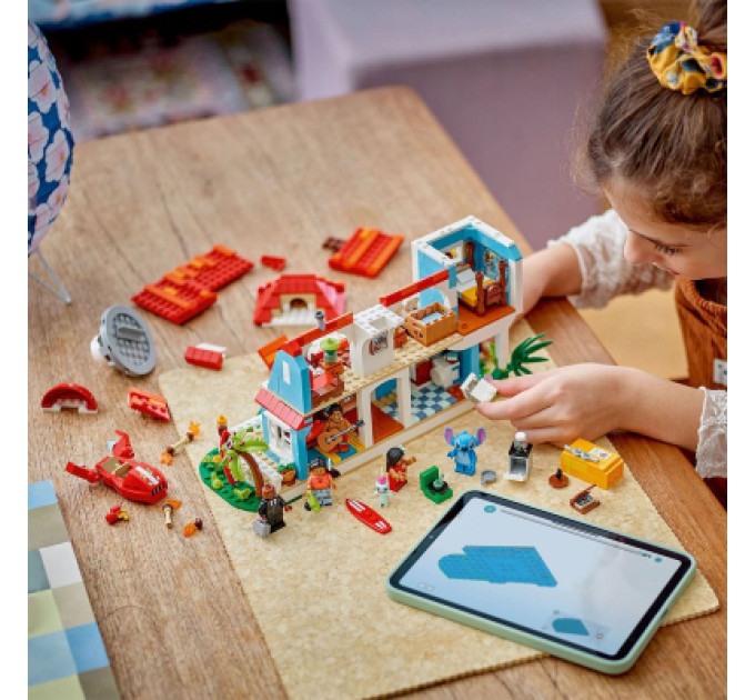 LEGO Конструктор LEGO Disney Classic Пляжний будинок Ліло і Стіч (43268)