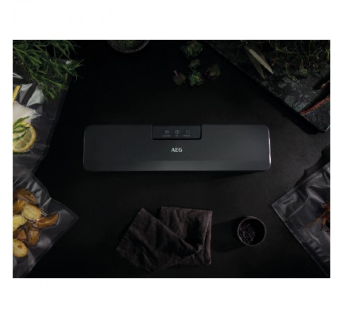 AEG Вакууматор AEG VS4-1-4AG