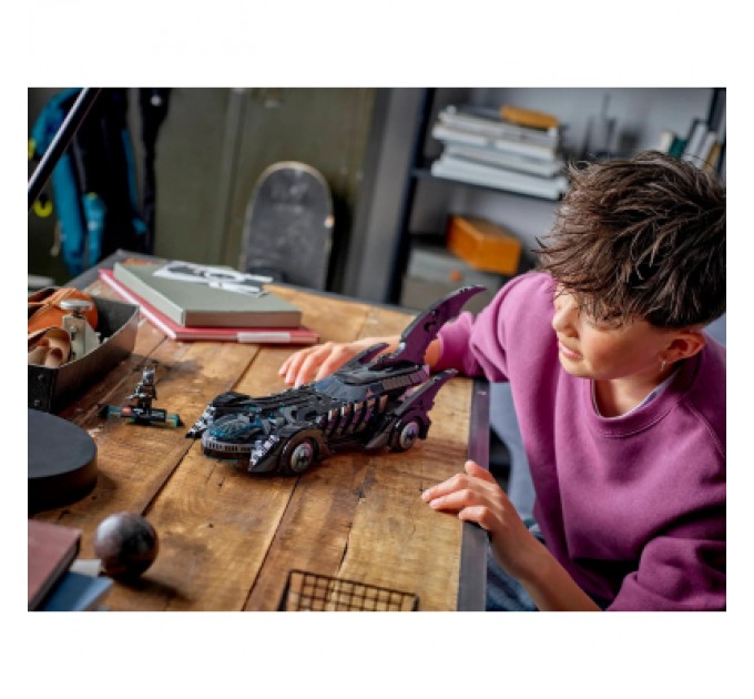 LEGO Конструктор LEGO Super Heroes Бетмен назавжди Бетмобіль (76304)