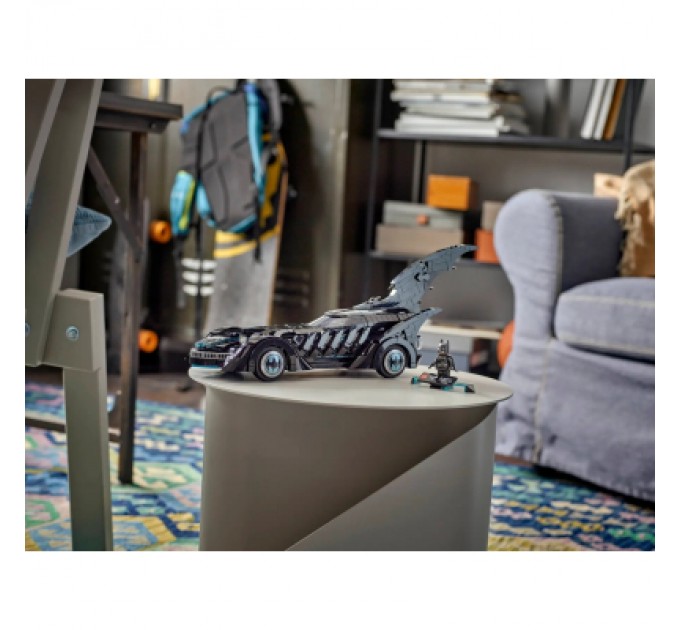 LEGO Конструктор LEGO Super Heroes Бетмен назавжди Бетмобіль (76304)