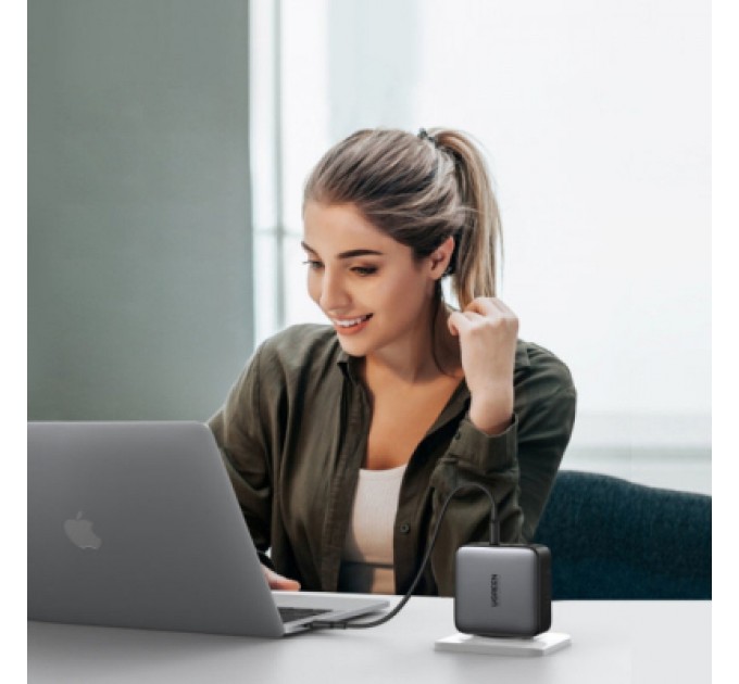 Ugreen Зарядний пристрій Ugreen 4xUSB 100W (3xUSB-C+USB-A) Gan Tech Fast GAN Charger black CD226 (40747)