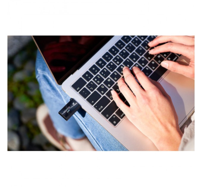 ADATA Накопичувач SSD USB 3.2 1TB SC730 ADATA (SC730-1T-CACTI)