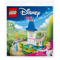 Конструктор LEGO Disney Princess Маленький замок Попелюшки в саду (30695)