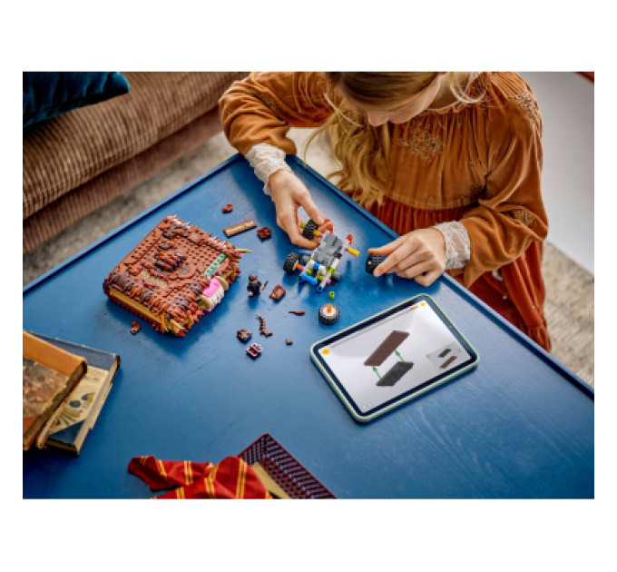 LEGO Конструктор LEGO Harry Potter Куслива Жахлива книга жахів (76449)