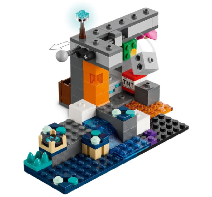 LEGO Конструктор LEGO Minecraft Зустріч із Захисником (21274)