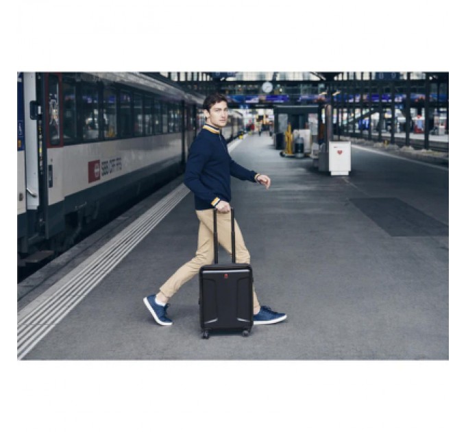 Wenger Валіза Wenger Legacy, мала, чорна (610865)