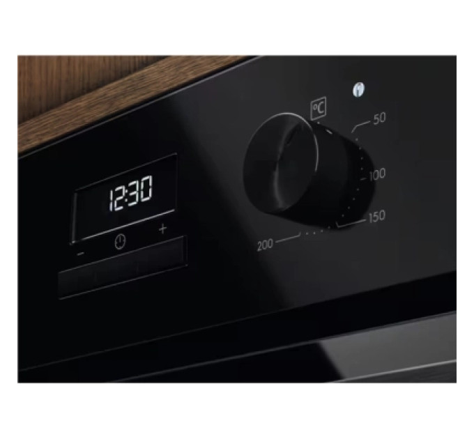 Electrolux Духова шафа Electrolux LOH3H00BK