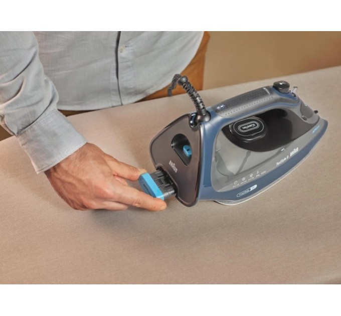 Braun Праска Braun SI 9682 DB