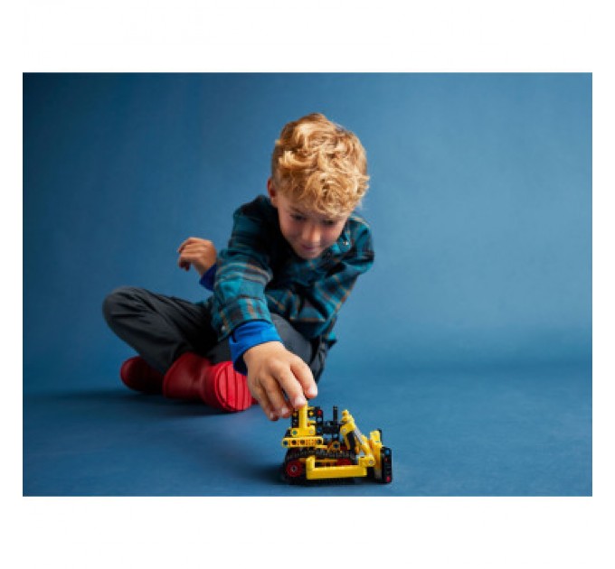 LEGO Конструктор LEGO Technic Надпотужний бульдозер 195 деталей (42163)
