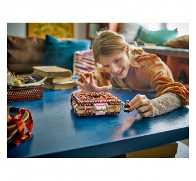 Конструктор LEGO Harry Potter Куслива Жахлива книга жахів (76449)