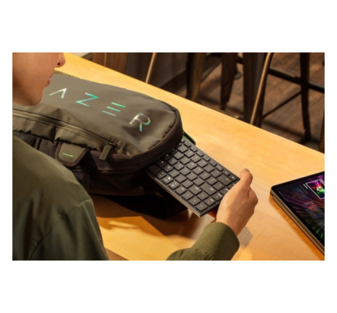 Razer Навушники Razer Barracuda X Chroma Phantom Green (RZ04-05220300-R3M1)