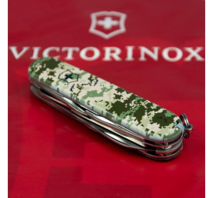 Ніж Victorinox Climber Army Піксель (1.3703.3_W3940p)