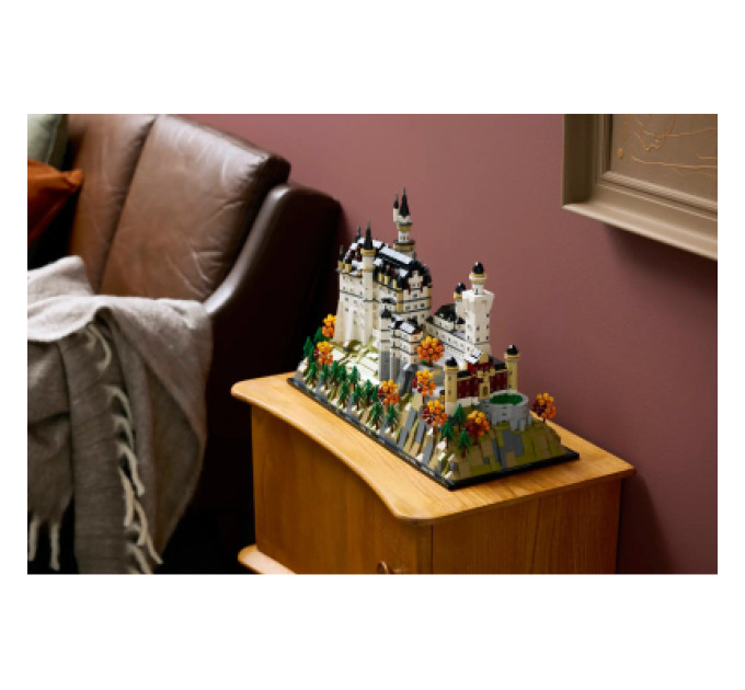 LEGO Конструктор LEGO Architecture Замок Нойшванштайн (21063)