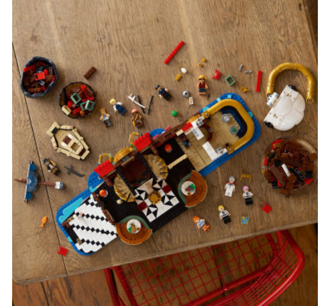 LEGO Конструктор LEGO One Piece Плавучий ресторан «Бараті» (75640-)