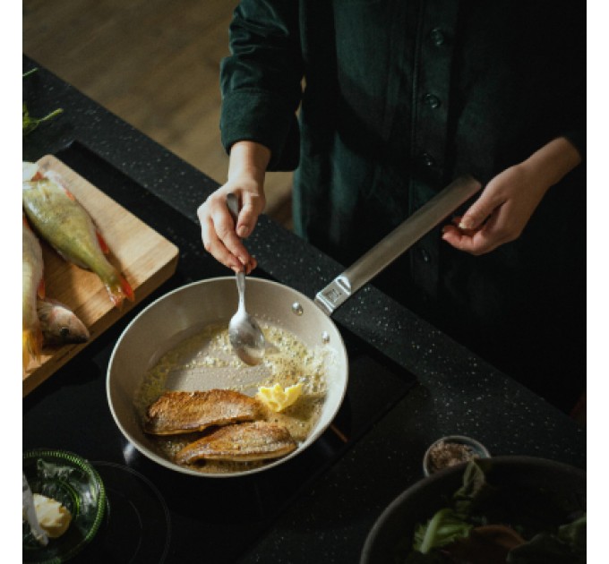 Сковорода Fiskars Norden 26 см з мінеральним покриттям (1067632)