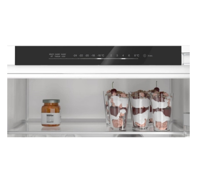 Bosch Холодильник Bosch KIN96VFD0