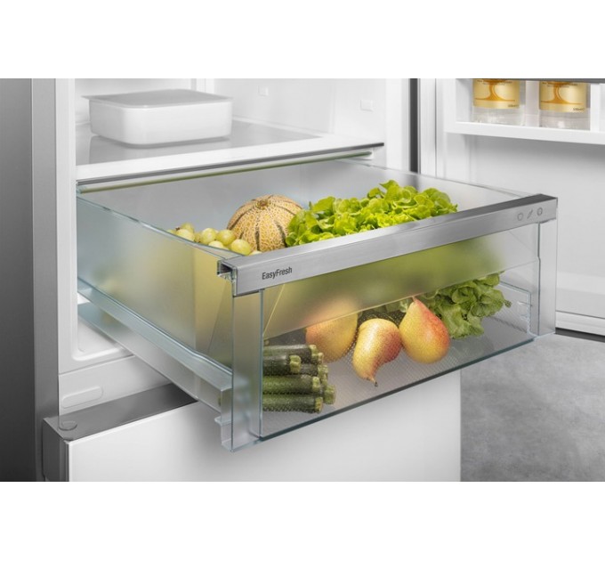 Холодильник Liebherr CND 5703