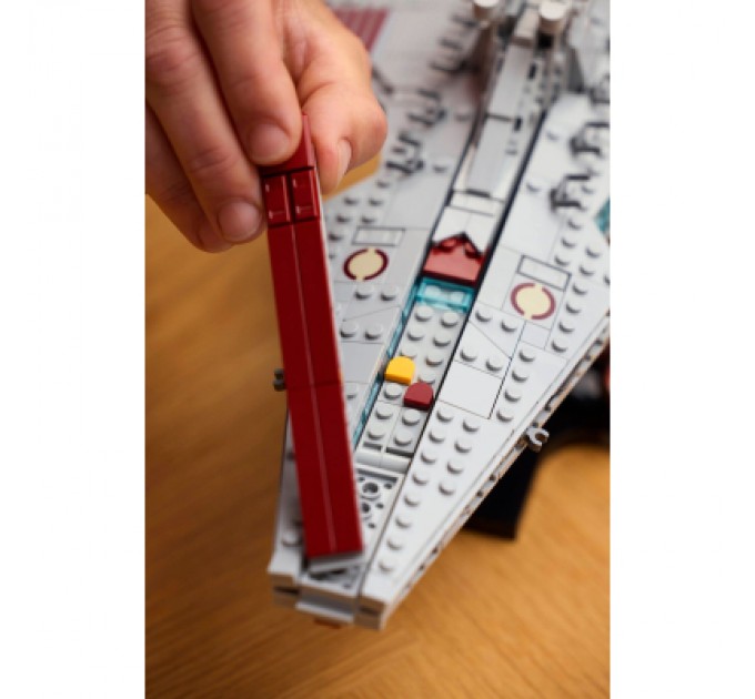 Конструктор LEGO Star Wars Зоряний крейсер класу «Венатор» (75441-)