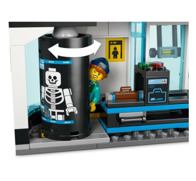 LEGO Конструктор LEGO City Аеропорт із літаком (60502)