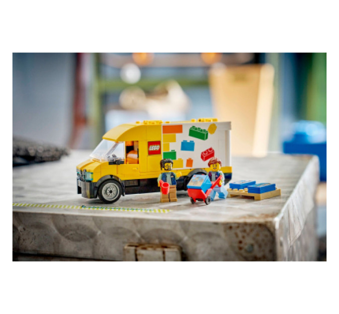LEGO Конструктор LEGO City Фургон LEGO (60500)