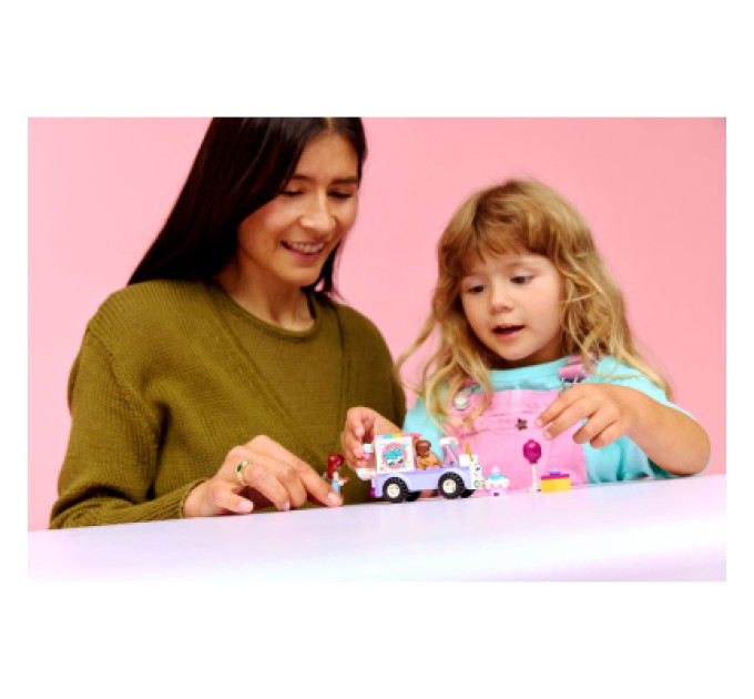LEGO Конструктор LEGO Friends Автомобіль для доставки тортів з єдинорогами (42675)