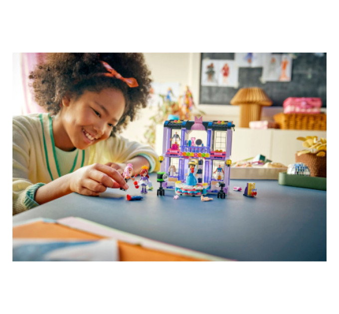 LEGO Конструктор LEGO Friends Модний показ у Хартлейк-Сіті (42685)