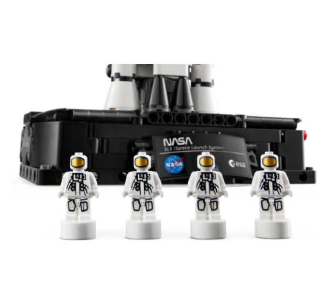 LEGO Конструктор LEGO Technic Ракета із системою космічного запуску NASA Artemis (42221)