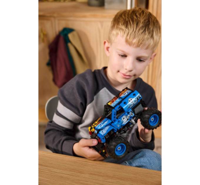LEGO Конструктор LEGO Technic Monster Jam Grave Digger Вогонь і лід (42219)
