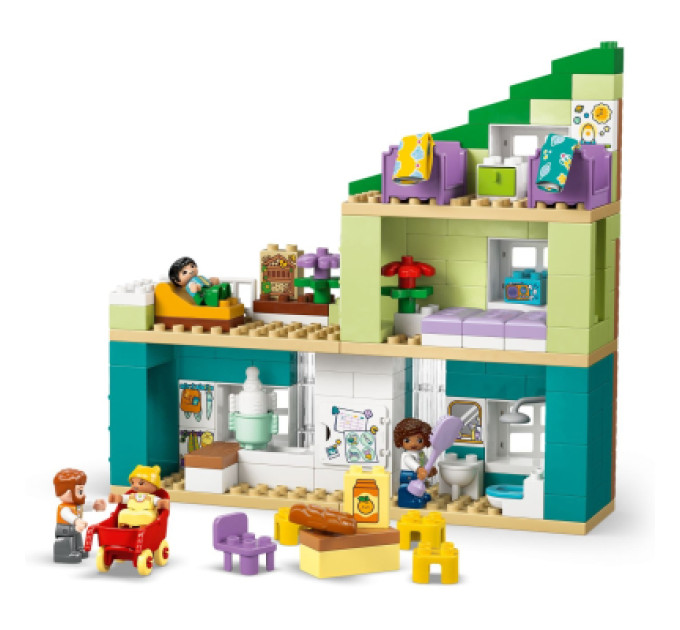 LEGO Конструктор LEGO DUPLO Town Сучасний родинний будинок із фігурками 3 в 1 (10470)