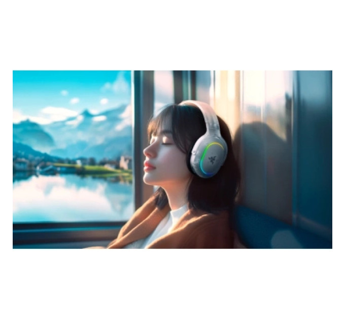 Razer Навушники Razer Barracuda X Chroma Phantom White (RZ04-05220400-R3M1)