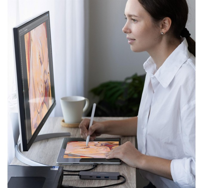 USB-хаб J5create Wormhole Switch Grey (JCH462-N)