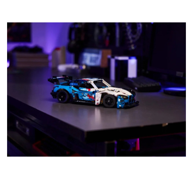 LEGO Конструктор LEGO Technic Автомобіль для перегонів BMW M4 GT3 EVO (42226)