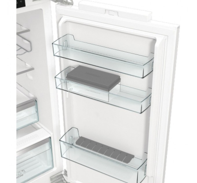 Холодильник Gorenje NRKI517E82WF