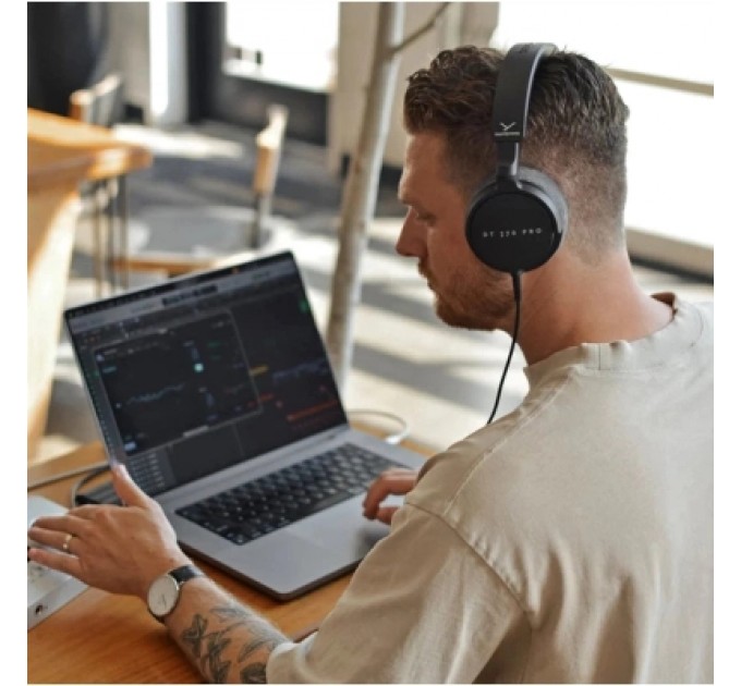Навушники Beyerdynamic DT 270 PRO (531821)