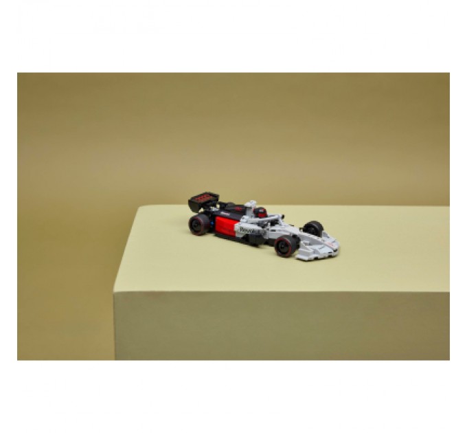 Конструктор LEGO Speed Champions Гоночний автомобіль Audi Revolut F1 Team R26 (77259)
