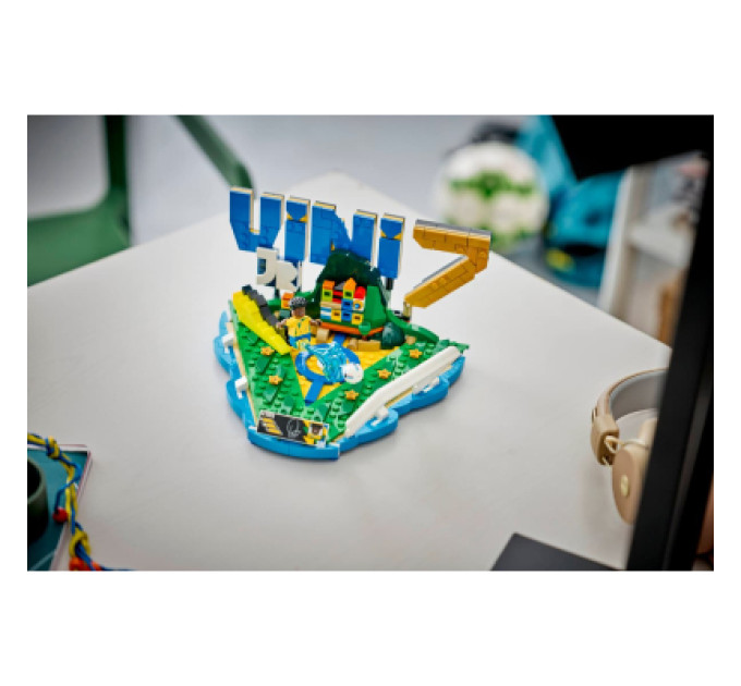 LEGO Конструктор LEGO Editions Football Вінісіус Жуніор — найкращі моменти футбольних матчів (43027)